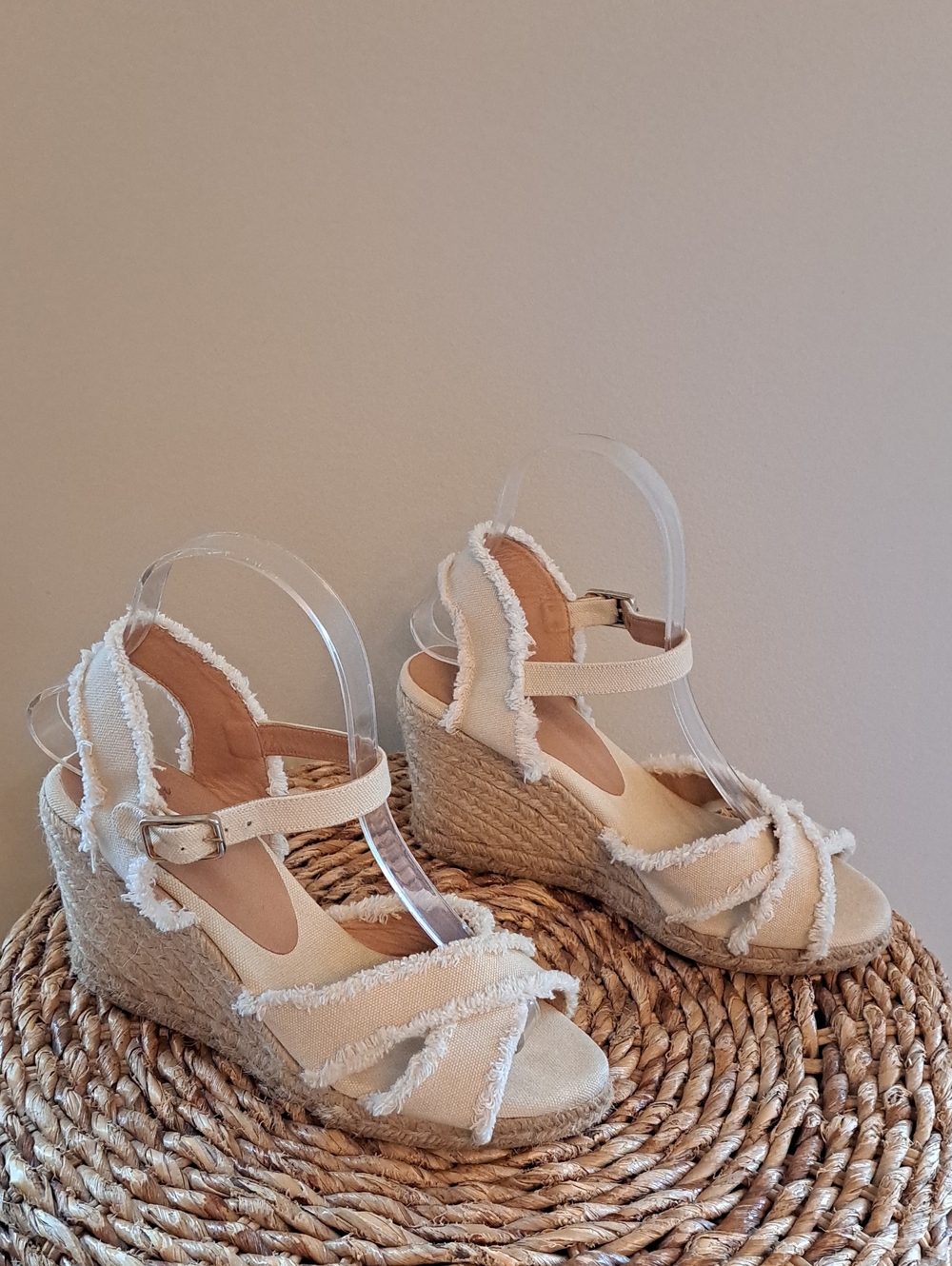 Castaner‎ Womens Luxury Summer Ivory Fringed Canvas Espadrille Wedge Sandals 38